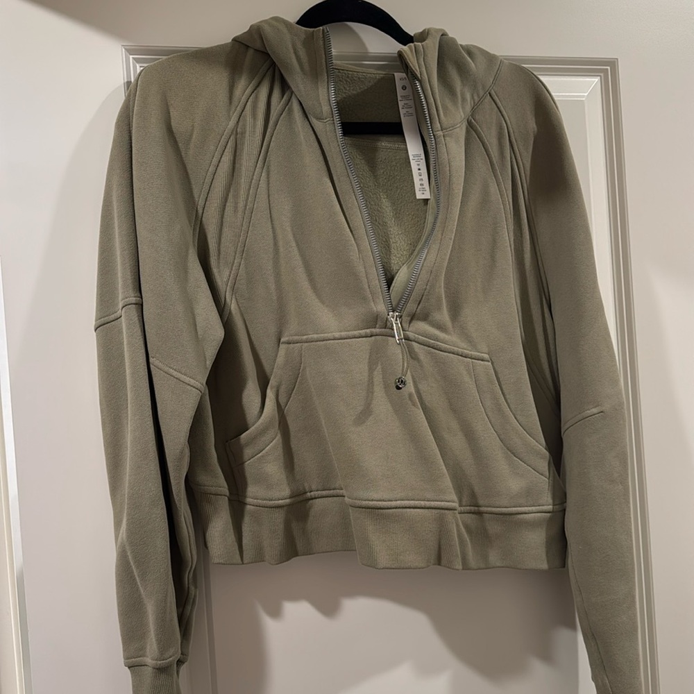 Forest Green Lululemon Scuba Pullover with Hood